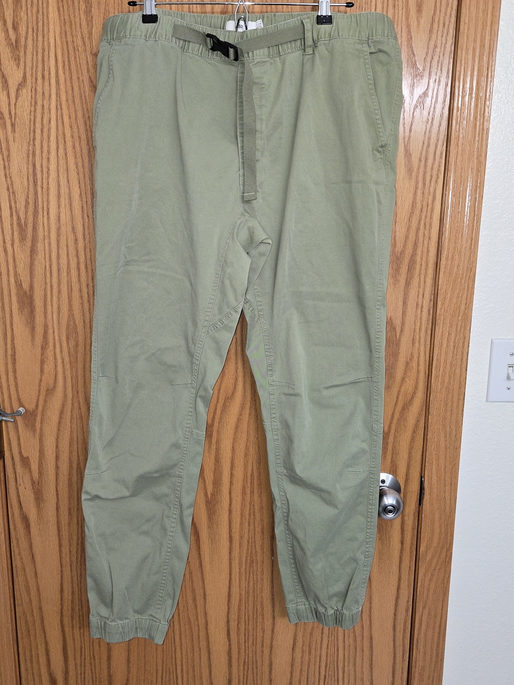 BP Size Large Women's Olive Green Belted Jogger Pants